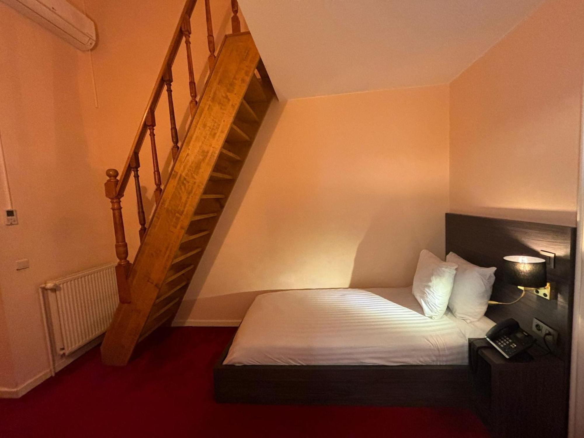 La Bourse Hotel Brussels Room photo